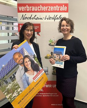 Dieses Foto zeigt Susanne Terwey und Carolin Dietrich