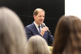 Landrat Christian Schulze Pellengahr Dieses Foto zeigt Landrat Landrat Christian Schulze Pellengahr