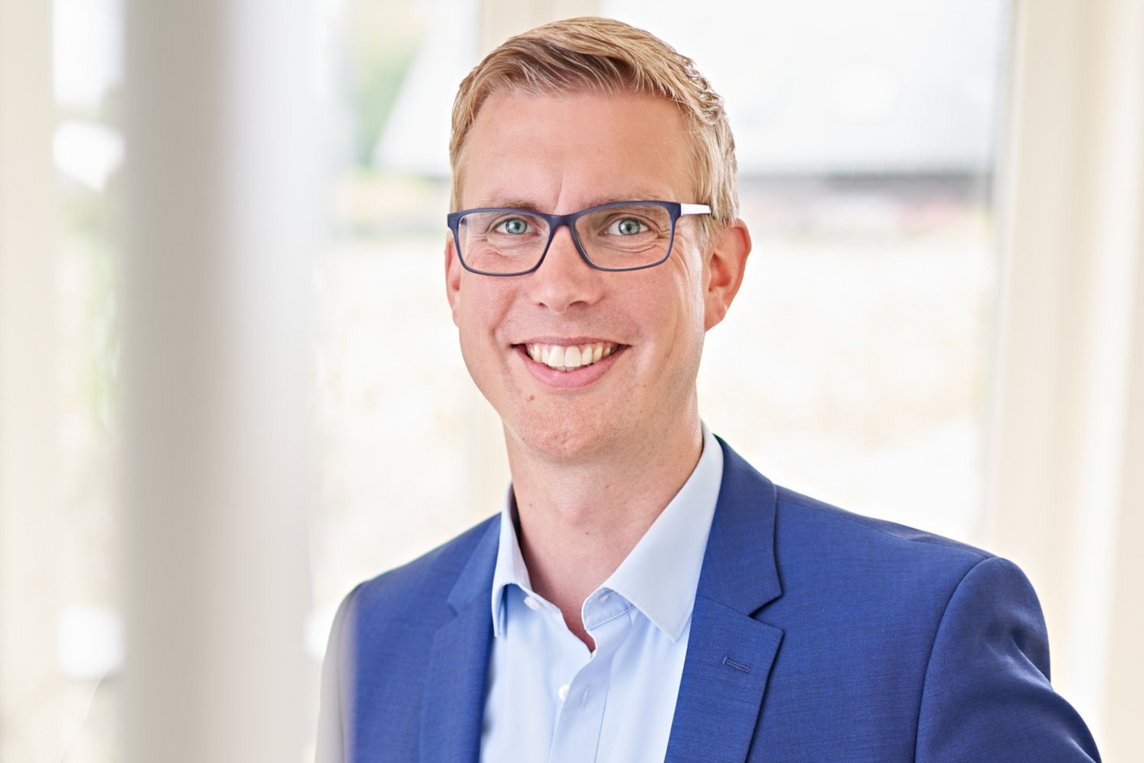 Dieses Foto zeigt Bürgermeister Carsten Hövekamp