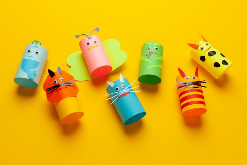 Paper animals from multi-colored paper. Children's creativity in